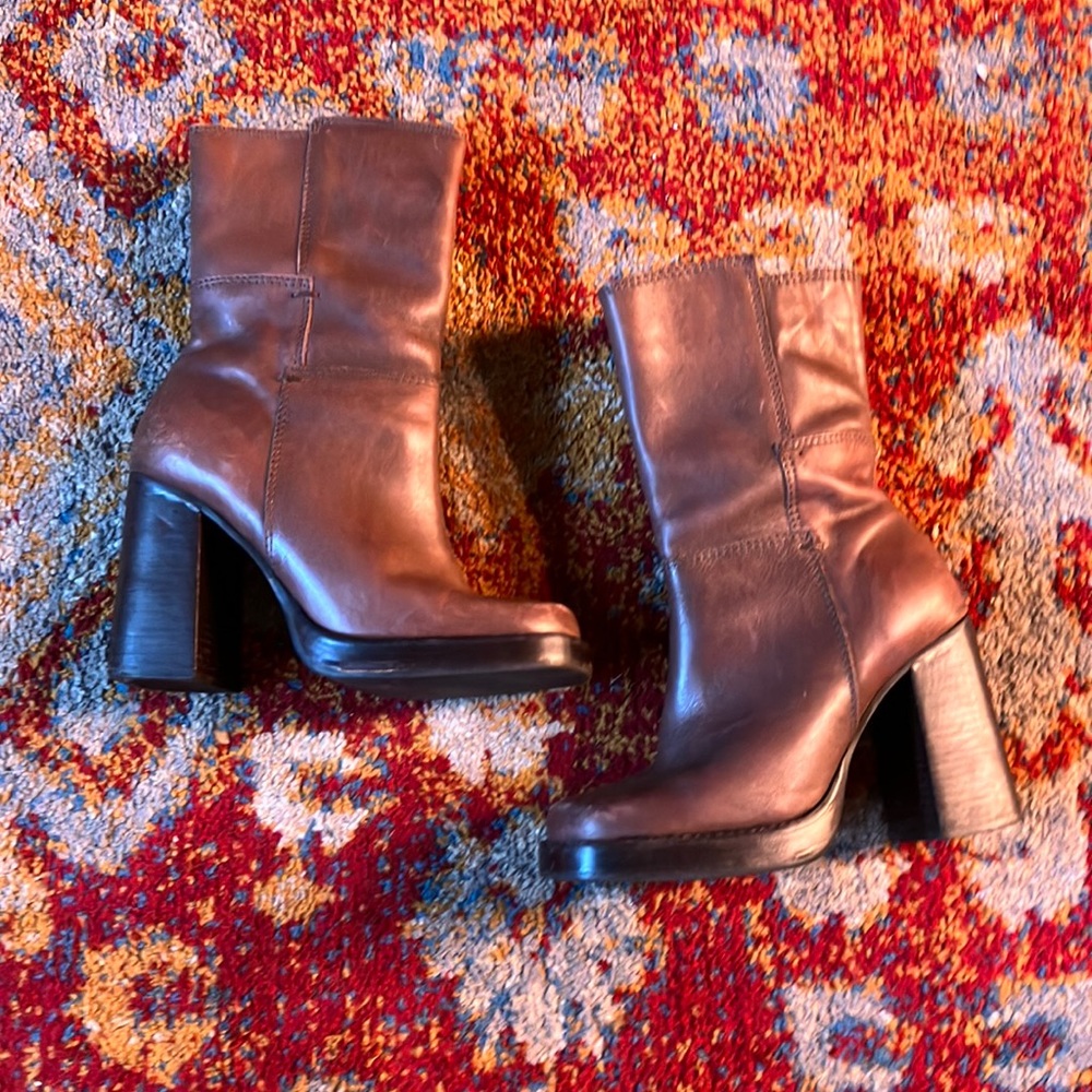 vintage heeled boots